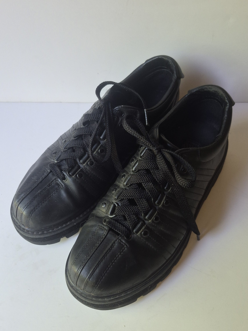 K-Swiss Black Men's Leather Lace-Up Sneakers